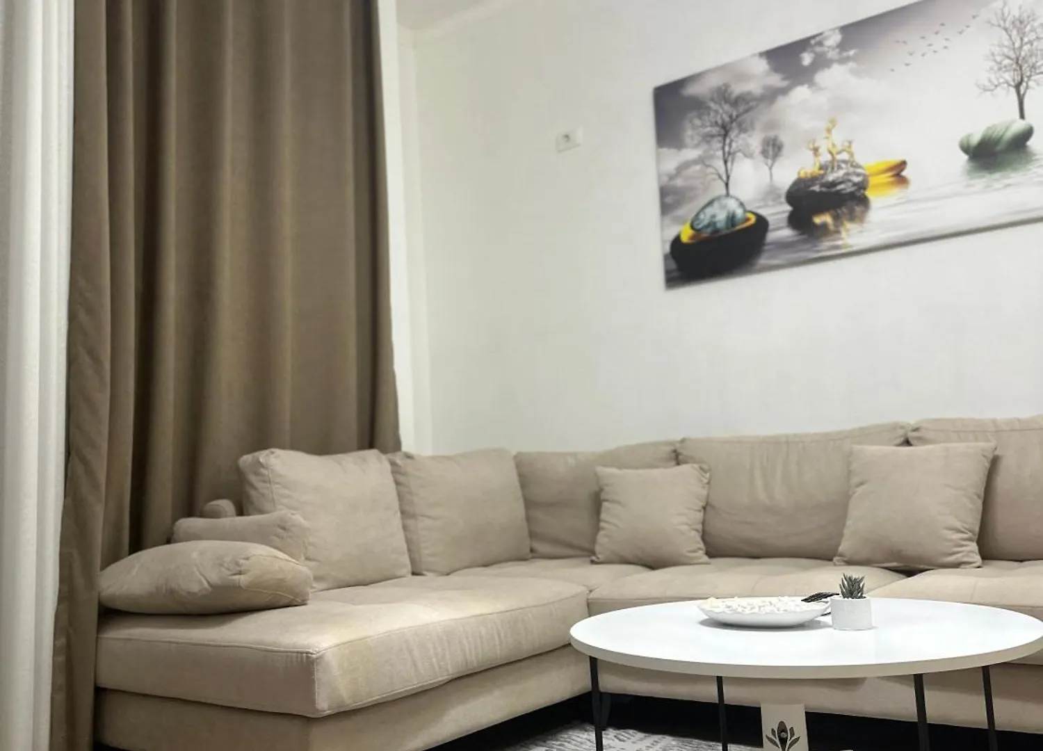 דירה טיראנה M'Apartment1 אלבניה